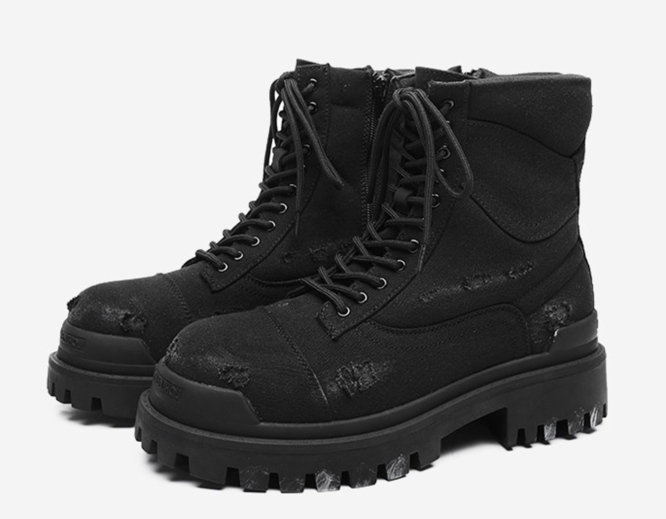 DISTRESSED BLACK PLATFORM LACE-UP BOOTS
