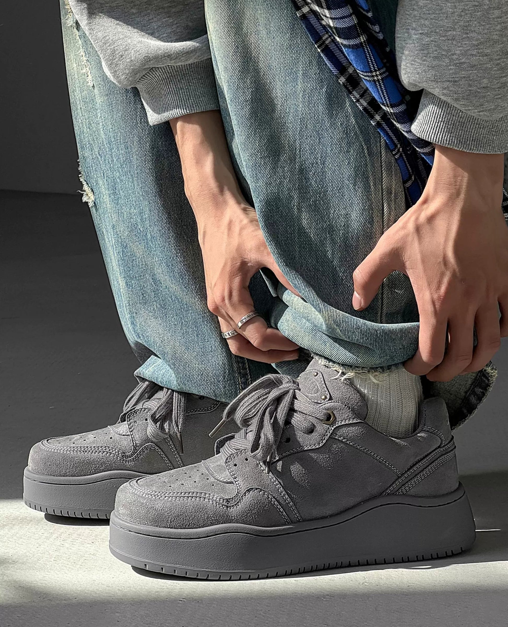 SUEDE LOWTOP PLATFORM SNEAKERS