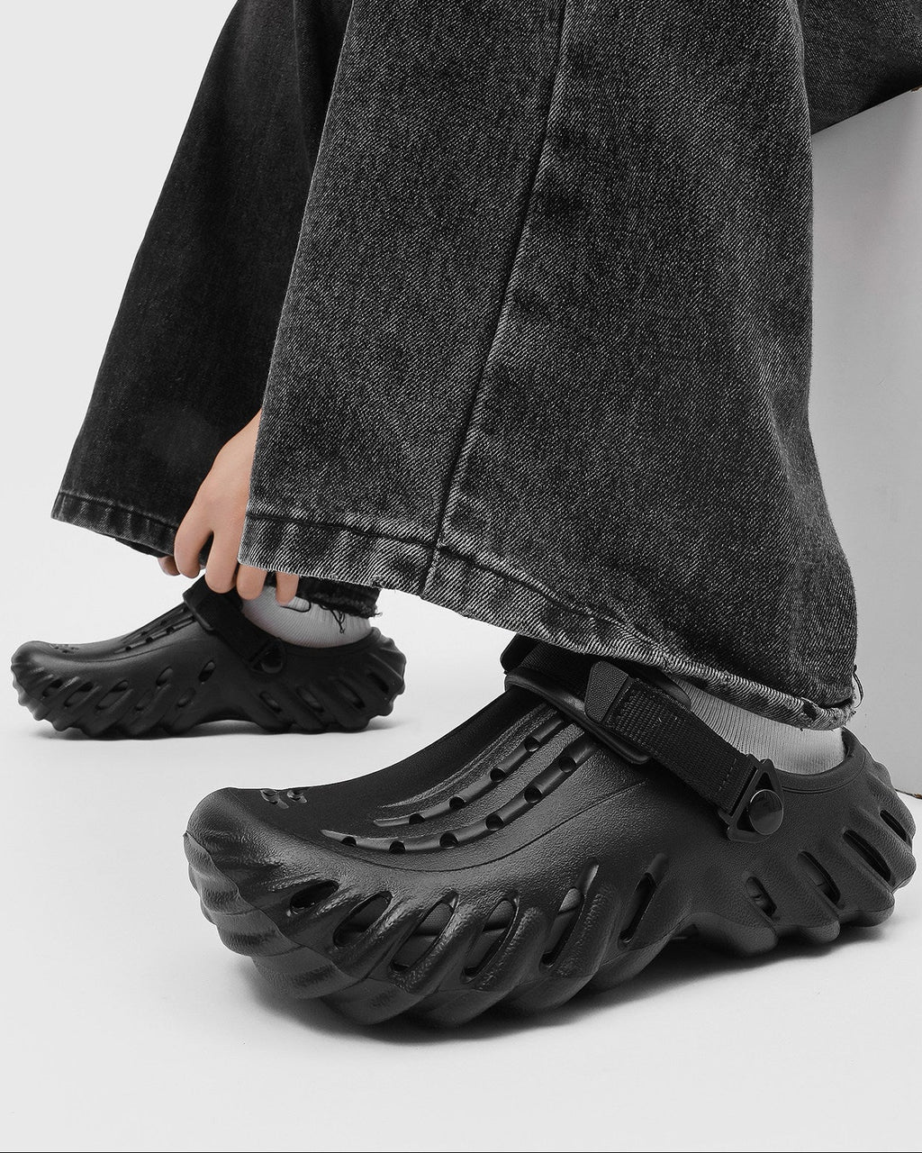 GRAVITY TRAIL CLOG
