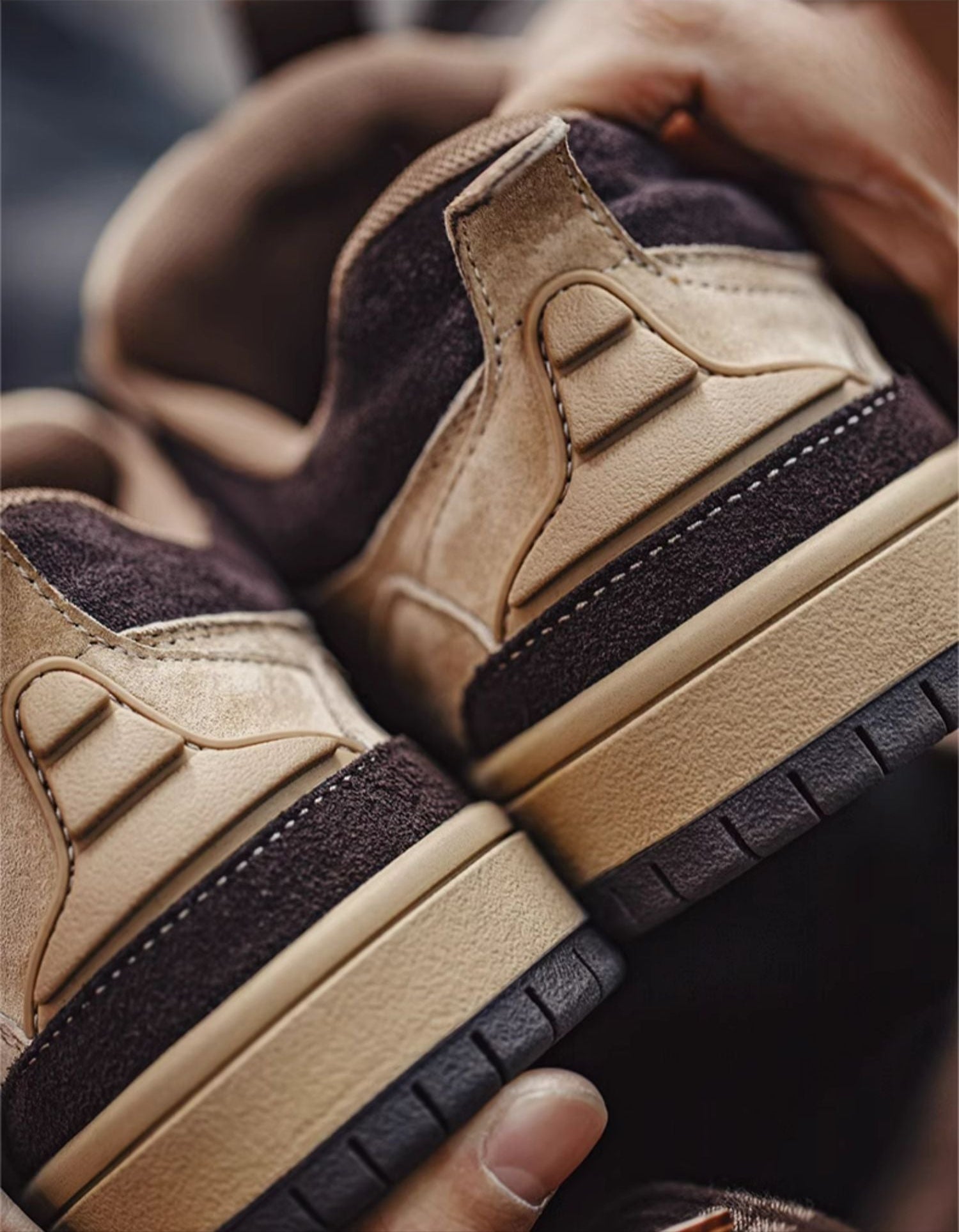SUEDE PANEL VINTAGE CHUNKY SNEAKERS