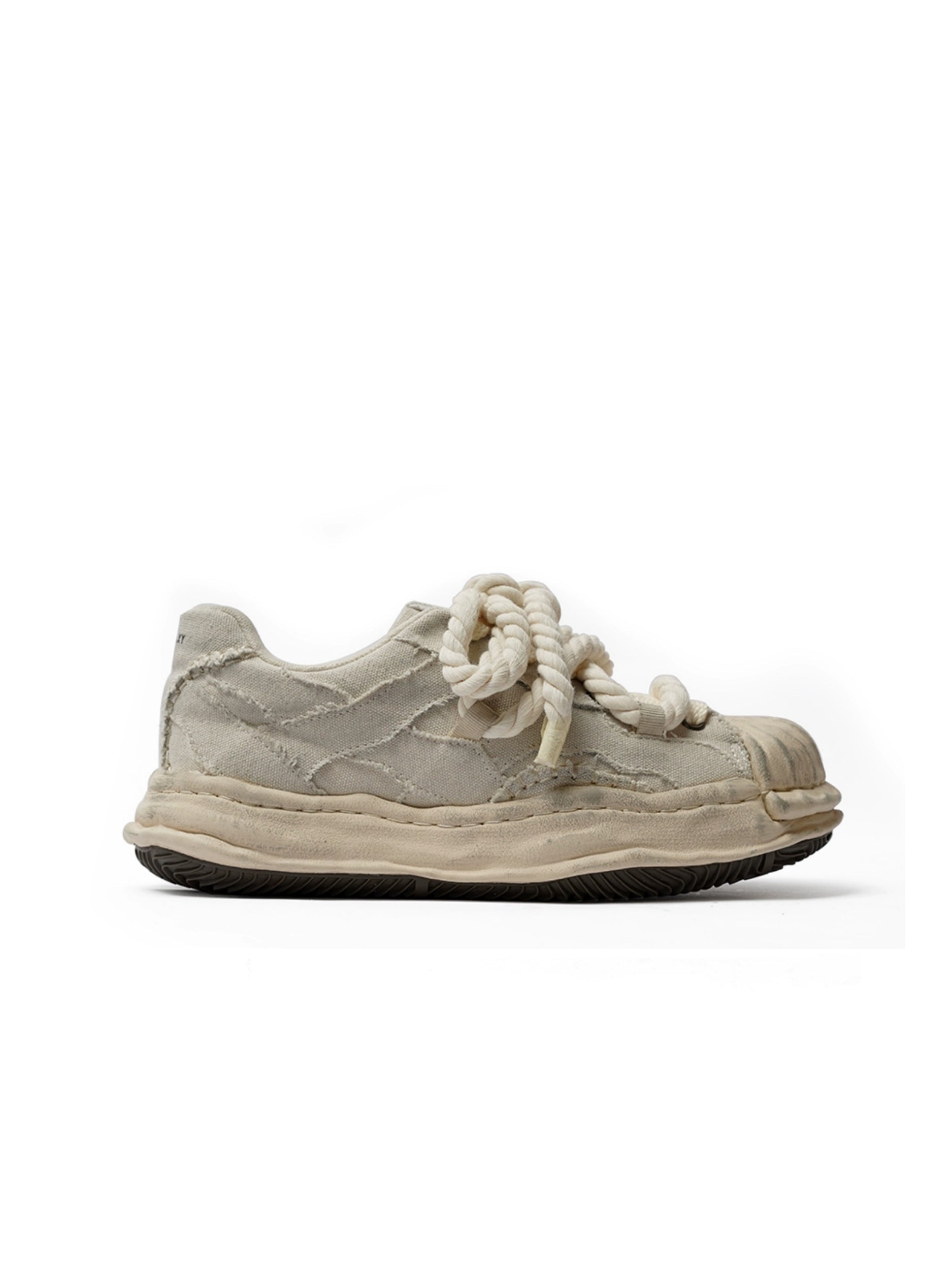 VINTAGE DISTRESSED ROPE SNEAKERS