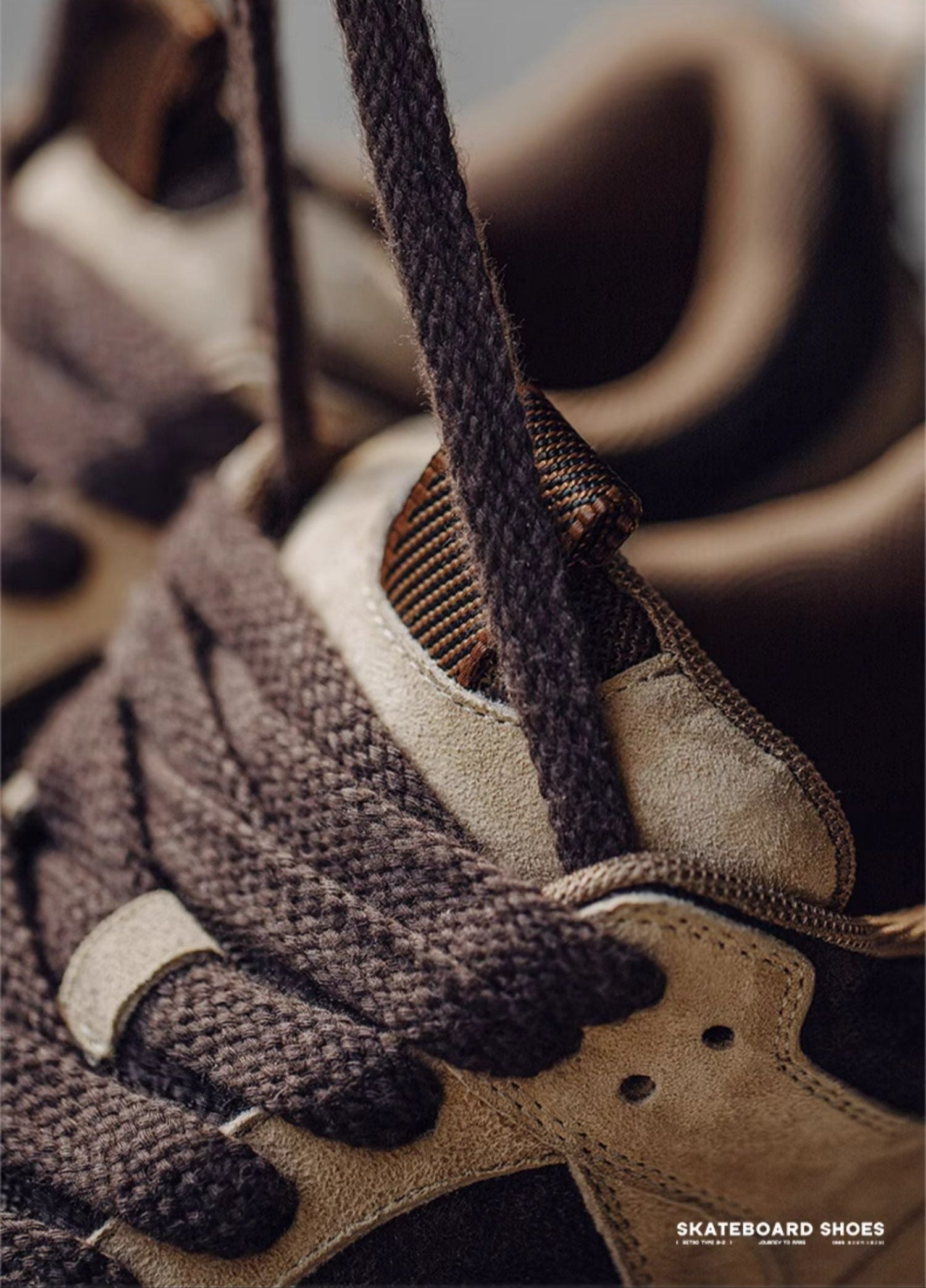 SUEDE PANEL VINTAGE CHUNKY SNEAKERS